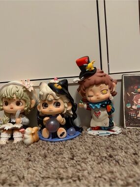 Heyone Saving Miss Joy series